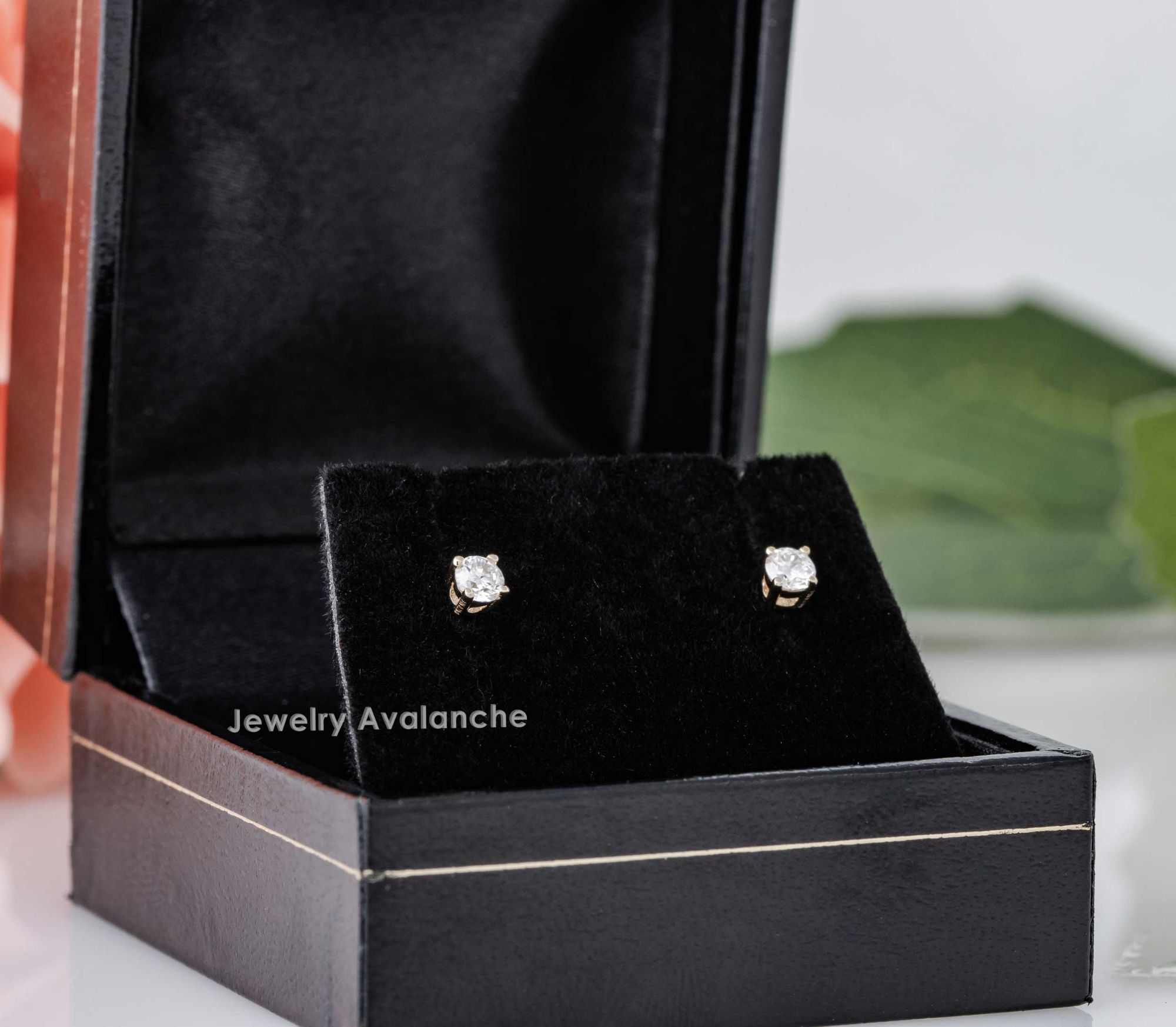 14K Gold 4MM Moissanite Solitaire Stud Earrings