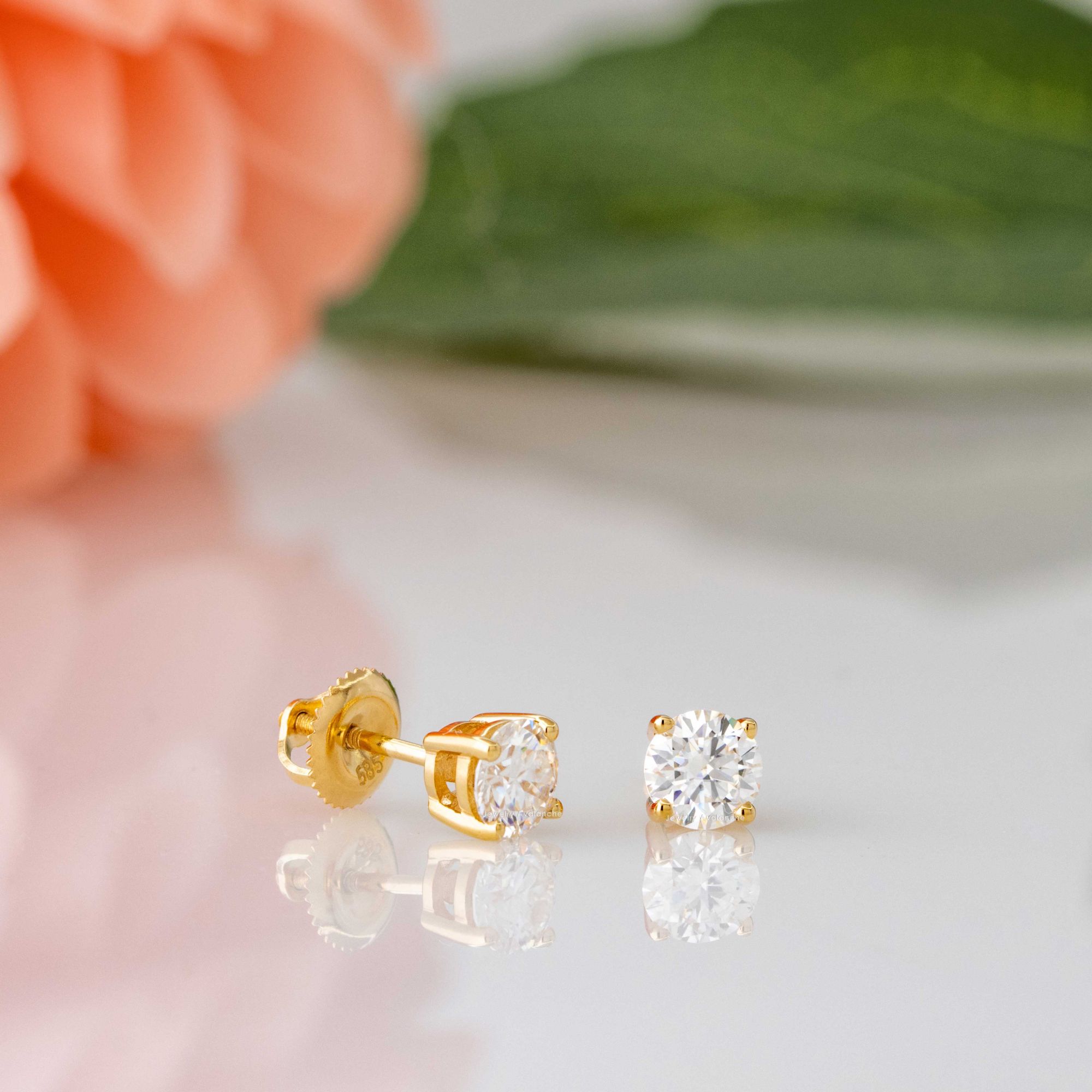 14K Gold 5MM Moissanite Solitaire Stud Earrings